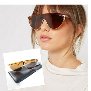 Quay Goldie sunglasses